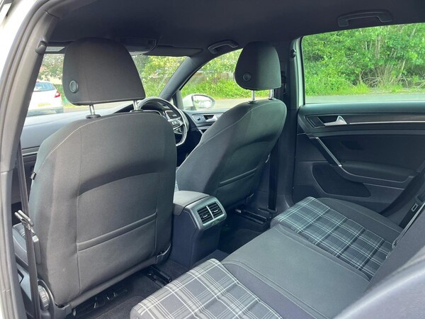 Used Volkswagen Golf 2018 for sale - 76158398: Photo 27