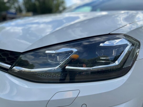 Used Volkswagen Golf 2018 for sale - 76158398: Photo 48