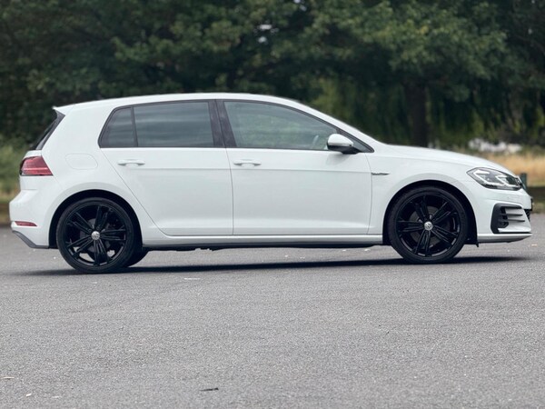 Used Volkswagen Golf 2018 for sale - 76158398: Photo 59