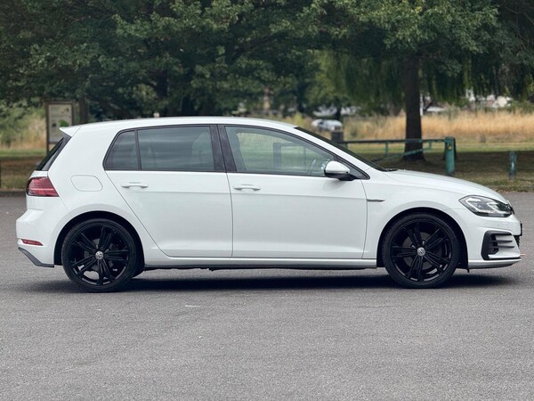 Used Volkswagen Golf 2018 for sale - 76158398: Photo 60