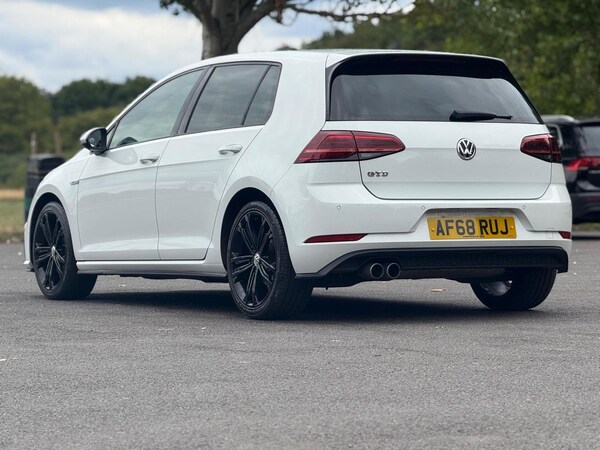 Used Volkswagen Golf 2018 for sale - 76158398: Photo 63