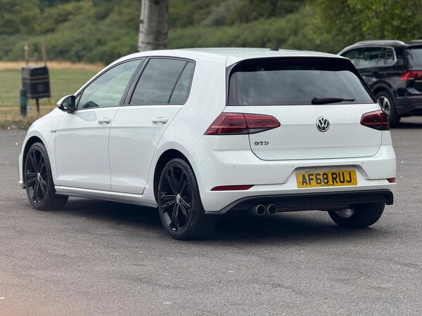 Used Volkswagen Golf 2018 for sale - 76158398: Photo 64