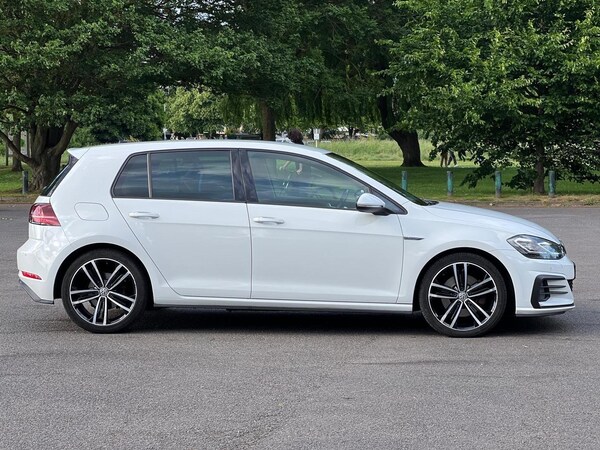 Used Volkswagen Golf 2018 for sale - 76158398: Photo 9