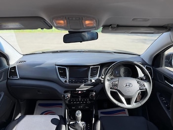 Used Hyundai TUCSON 2017 for sale - 76158412: Photo