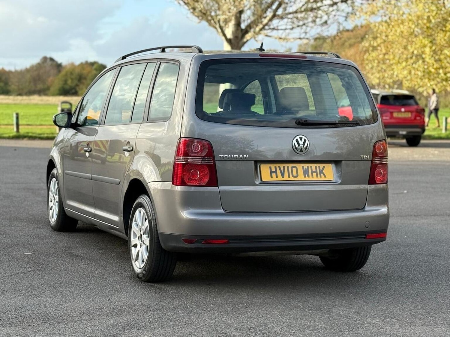 Used Volkswagen Touran 2010 for sale - 76439841: Photo 18