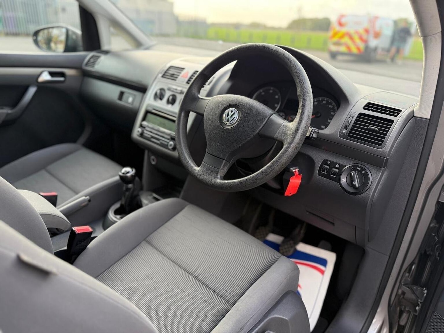 Used Volkswagen Touran 2010 for sale - 76439841: Photo 20