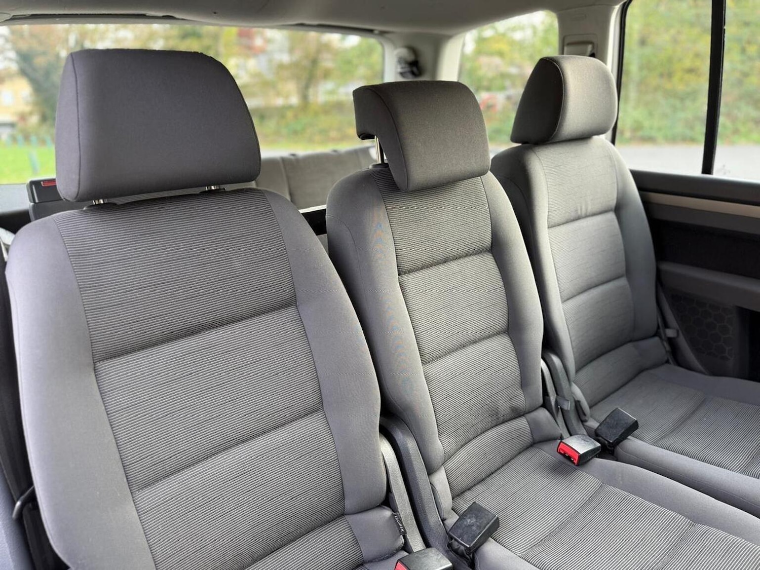 Used Volkswagen Touran 2010 for sale - 76439841: Photo 35