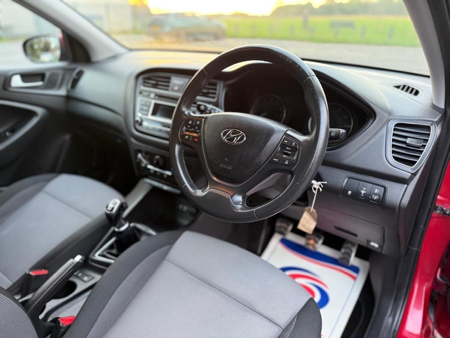 Used Hyundai i20 2017 for sale - 76439974: Photo 17