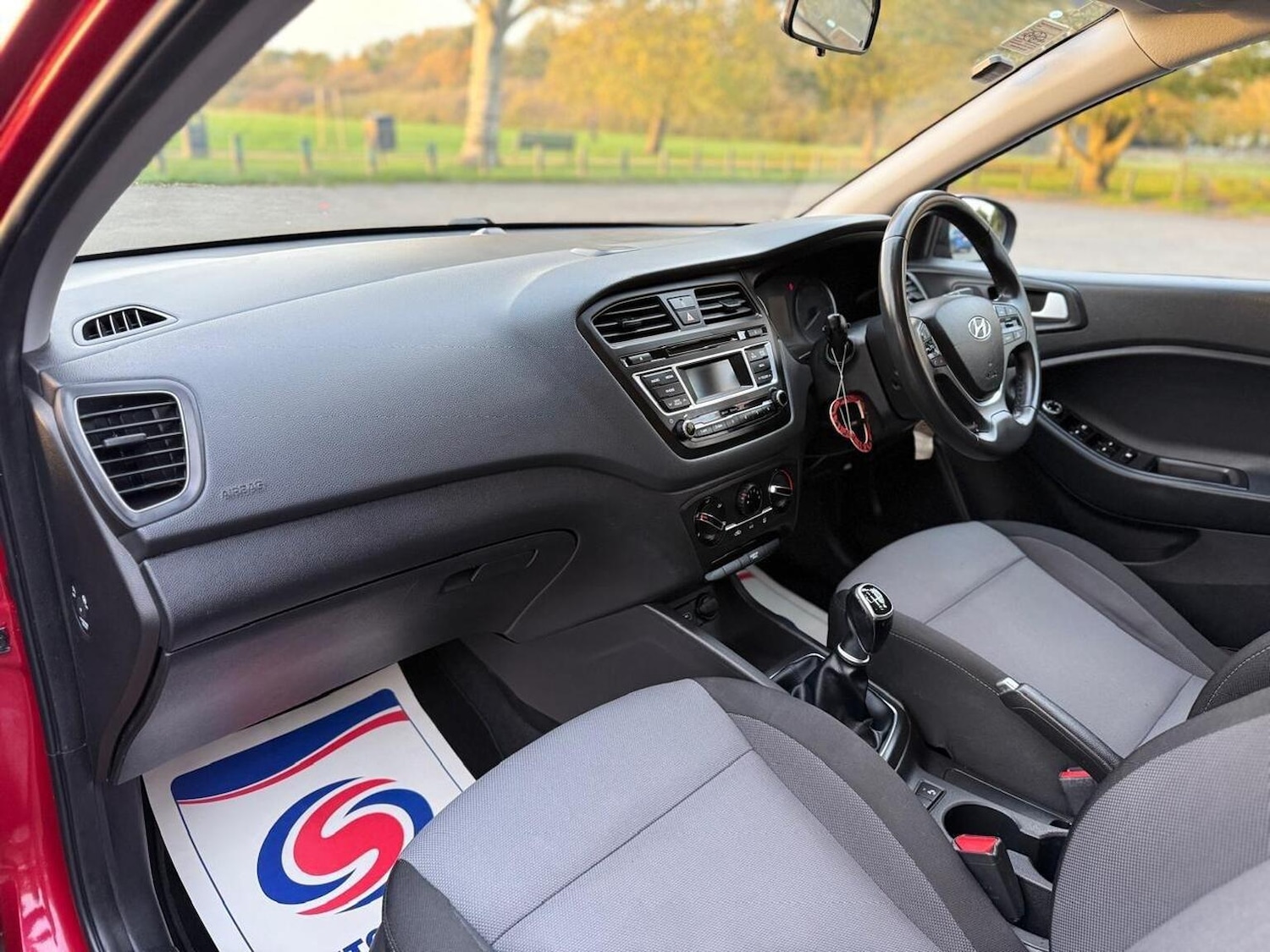 Used Hyundai i20 2017 for sale - 76439974: Photo 19