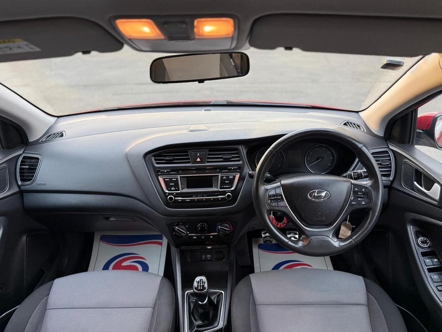 Used Hyundai i20 2017 for sale - 76439974: Photo 20