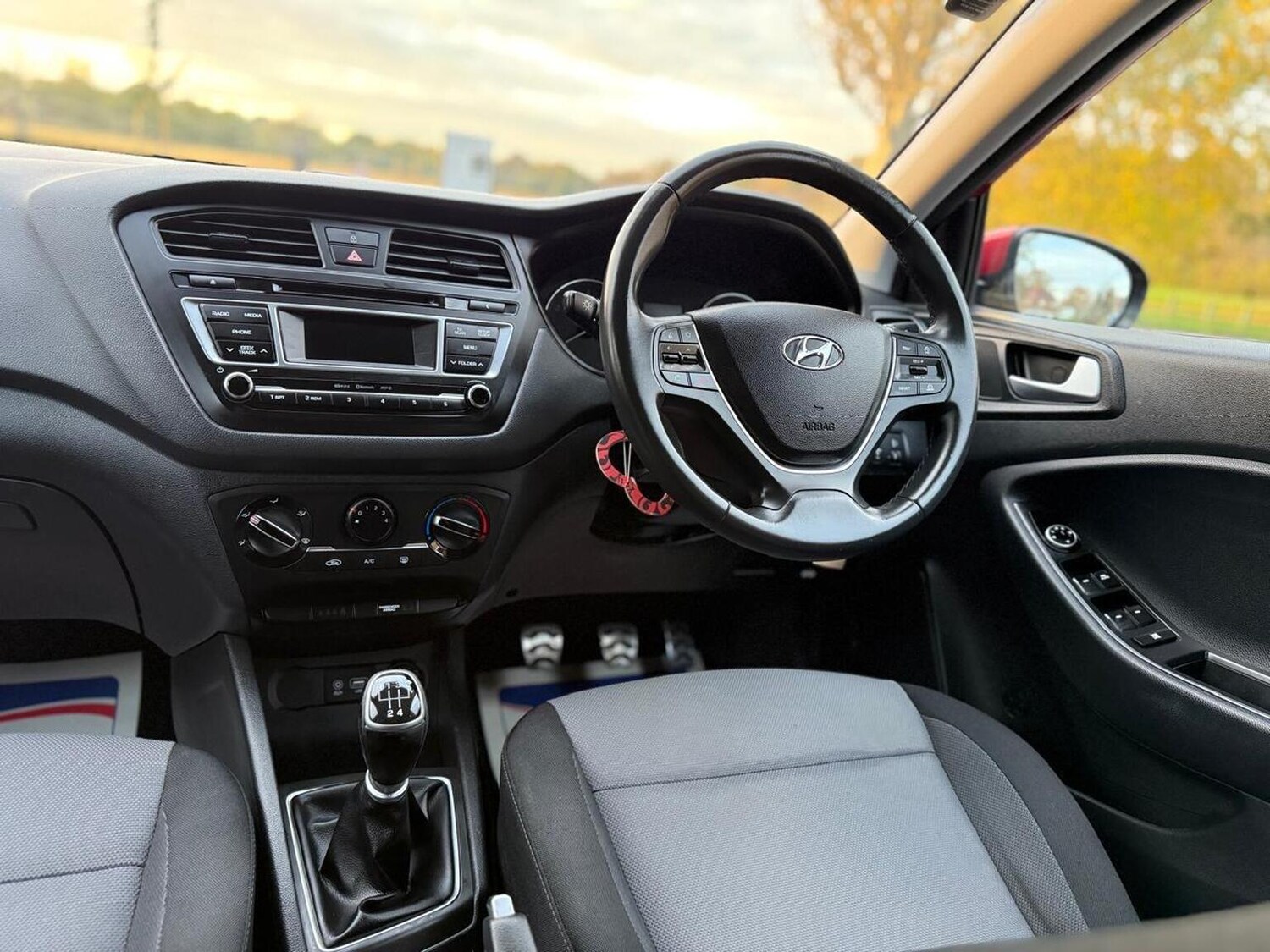 Used Hyundai i20 2017 for sale - 76439974: Photo 21