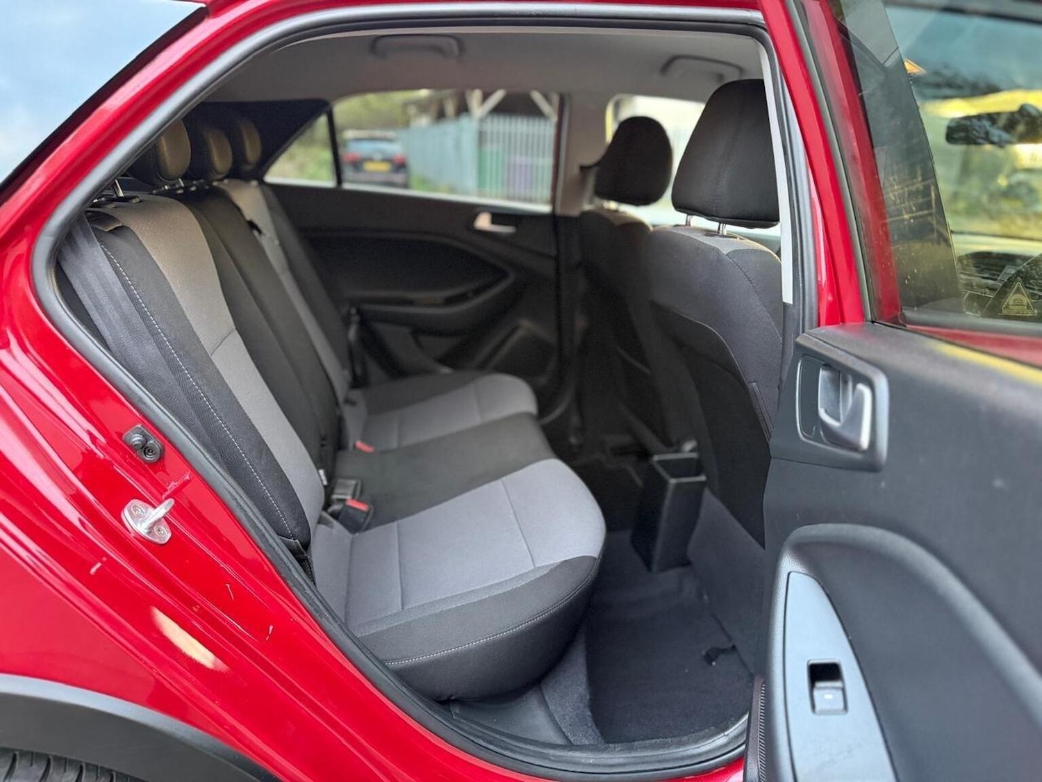 Used Hyundai i20 2017 for sale - 76439974: Photo 26