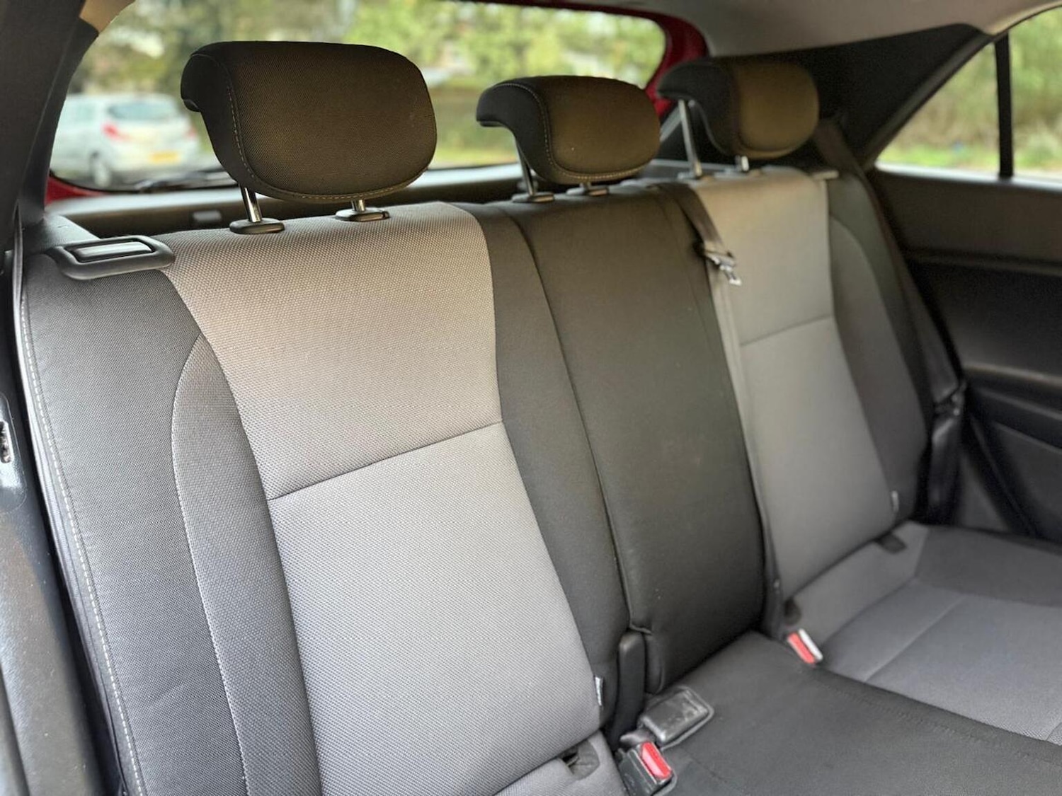 Used Hyundai i20 2017 for sale - 76439974: Photo 30