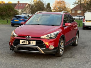 Used Hyundai i20 2017 for sale - 76439974: Photo