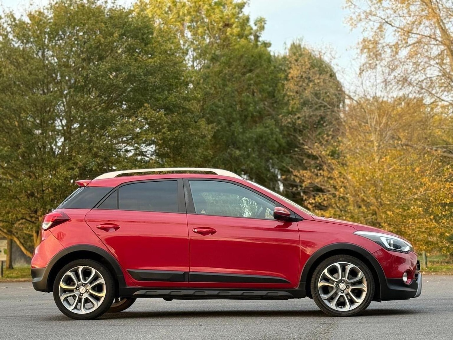 Used Hyundai i20 2017 for sale - 76439974: Photo 7