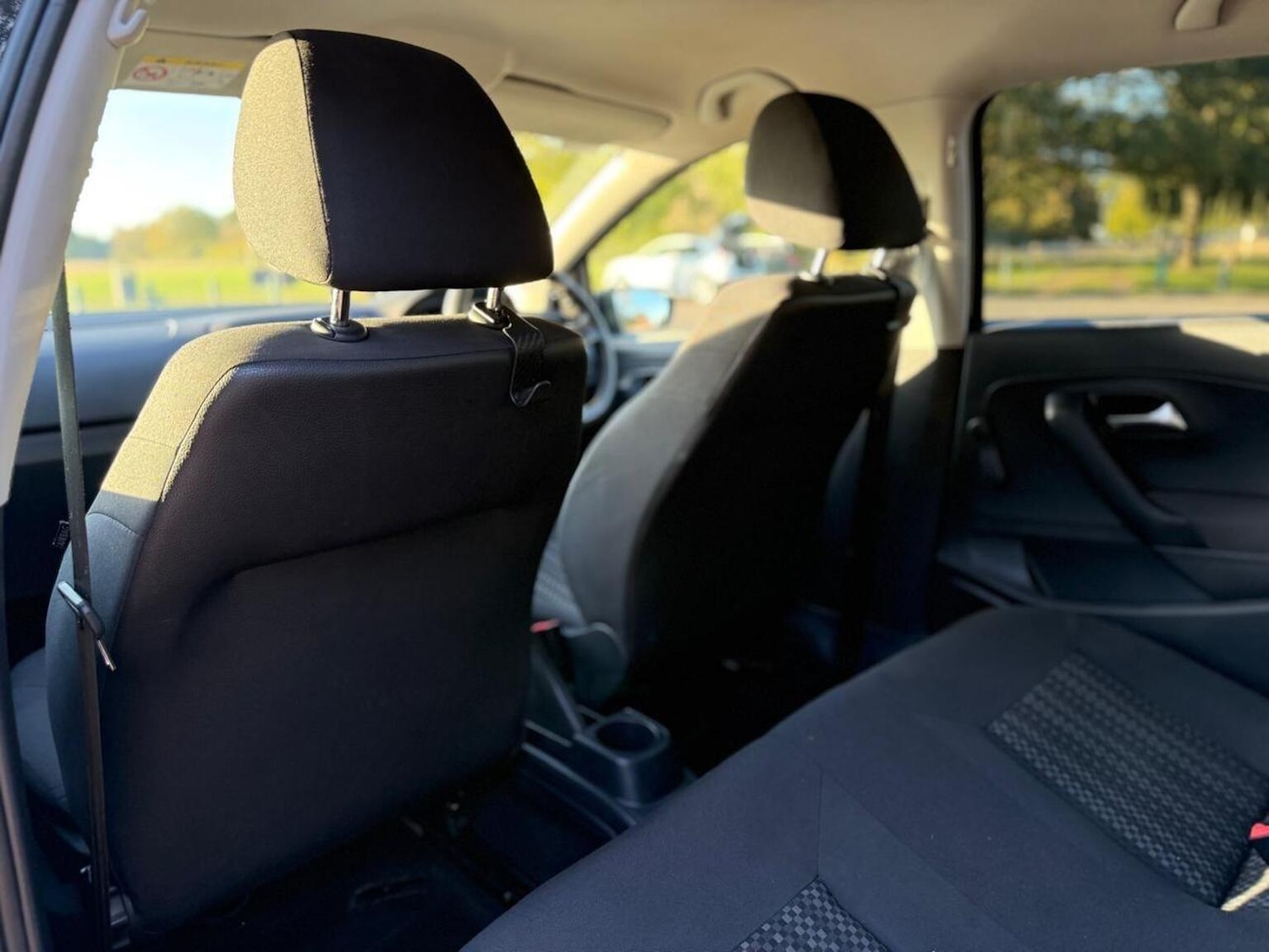 Used Volkswagen Polo 2015 for sale - 76198251: Photo 29