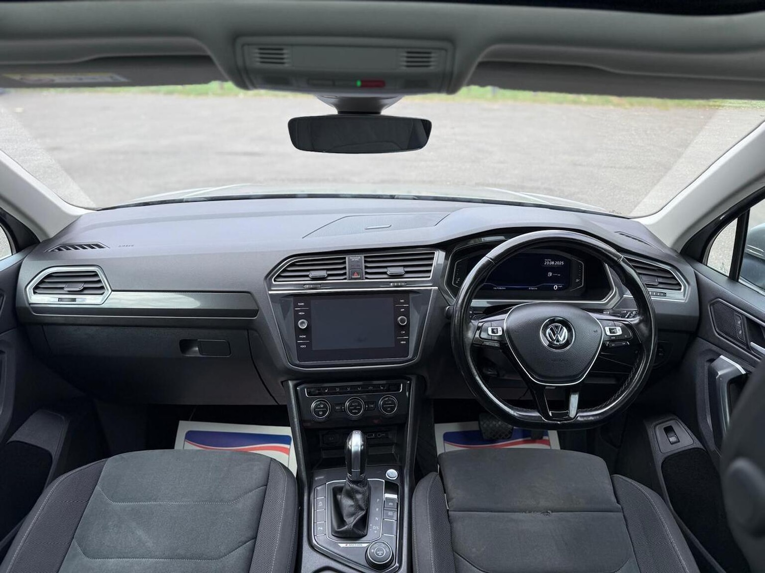 Used Volkswagen Tiguan 2019 for sale - 76158410: Photo 24