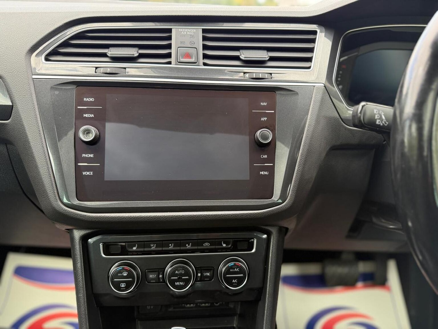 Used Volkswagen Tiguan 2019 for sale - 76158410: Photo 28