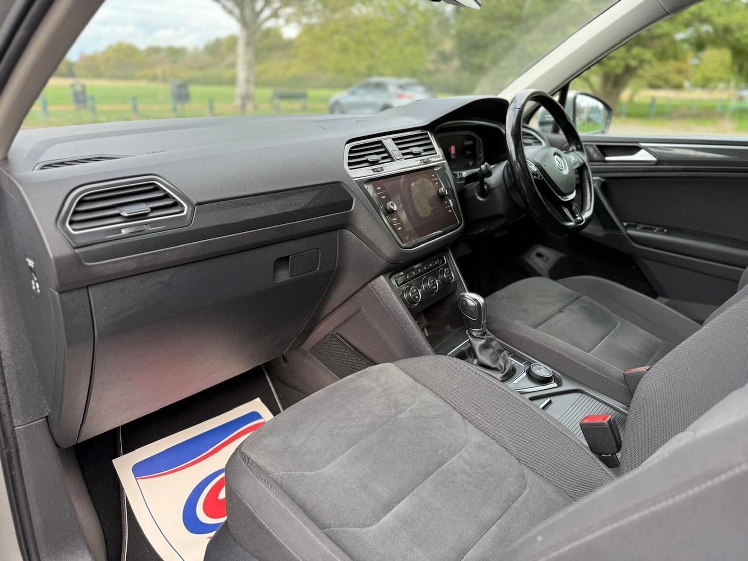 Used Volkswagen Tiguan 2019 for sale - 76158410: Photo 34