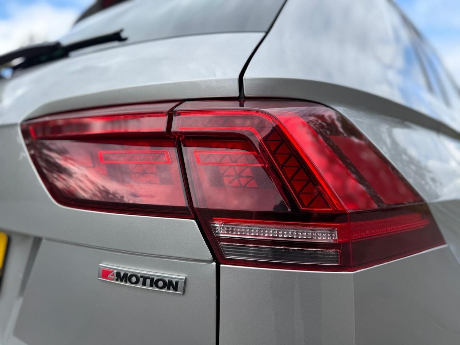 Used Volkswagen Tiguan 2019 for sale - 76158410: Photo 49