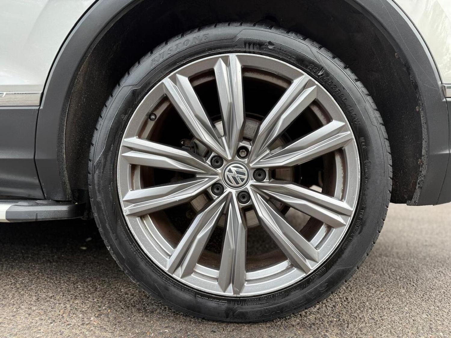 Used Volkswagen Tiguan 2019 for sale - 76158410: Photo 54