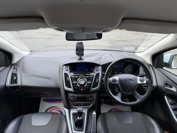 Used Ford Focus 2013 for sale - 76158405: Photo 26