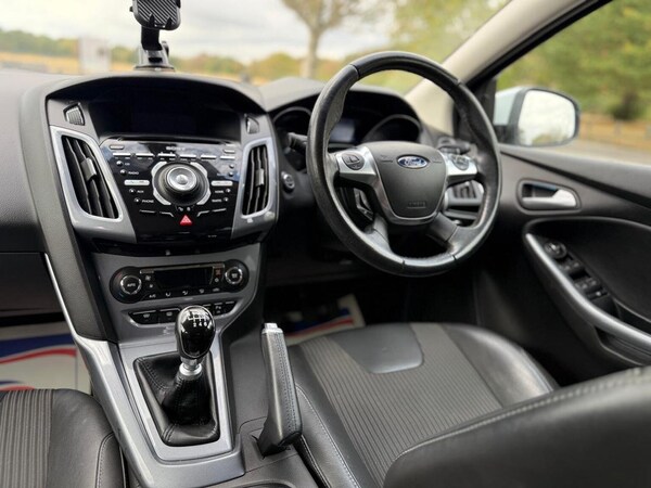 Used Ford Focus 2013 for sale - 76158405: Photo 28