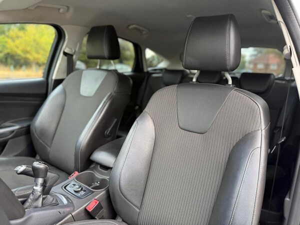 Used Ford Focus 2013 for sale - 76158405: Photo 30