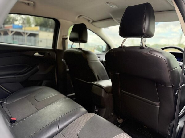Used Ford Focus 2013 for sale - 76158405: Photo 33