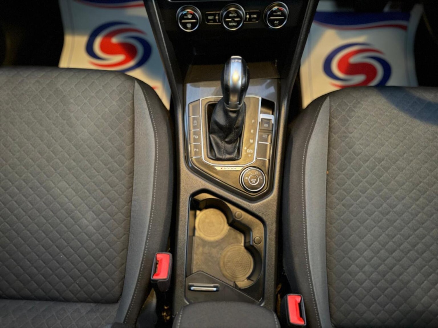 Used Volkswagen Tiguan 2018 for sale - 77014824: Photo 27