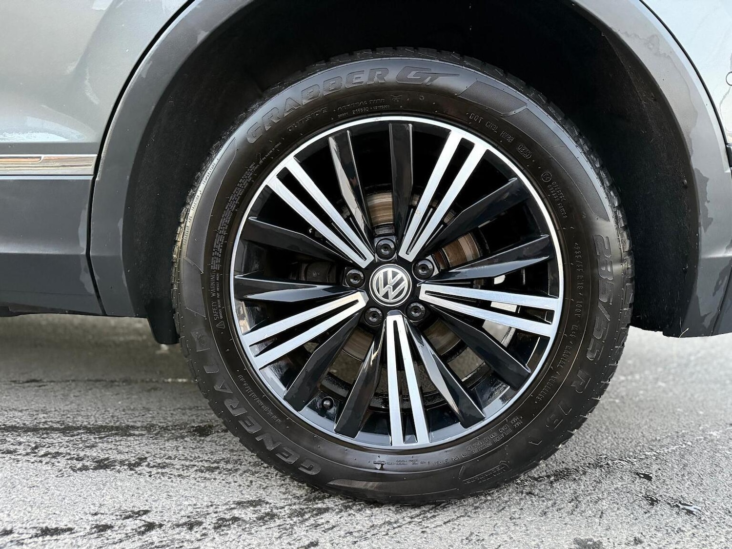 Used Volkswagen Tiguan 2018 for sale - 77014824: Photo 43