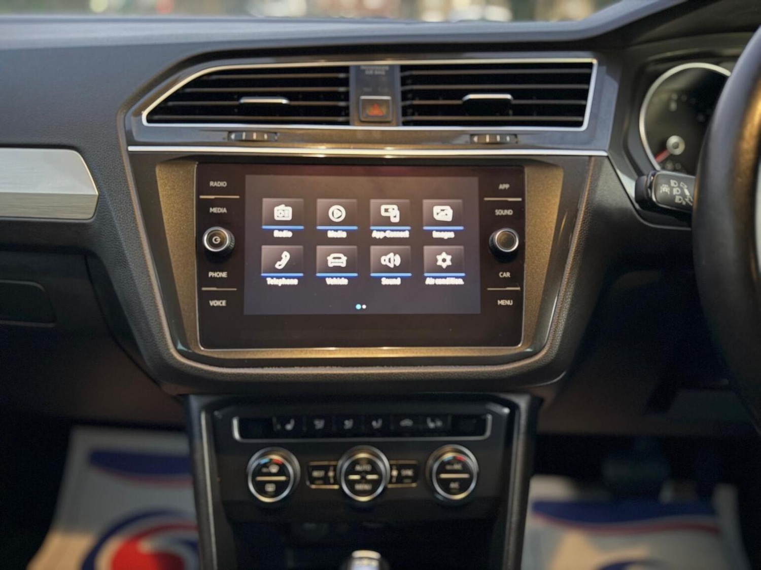 Used Volkswagen Tiguan 2018 for sale - 77014824: Photo 46