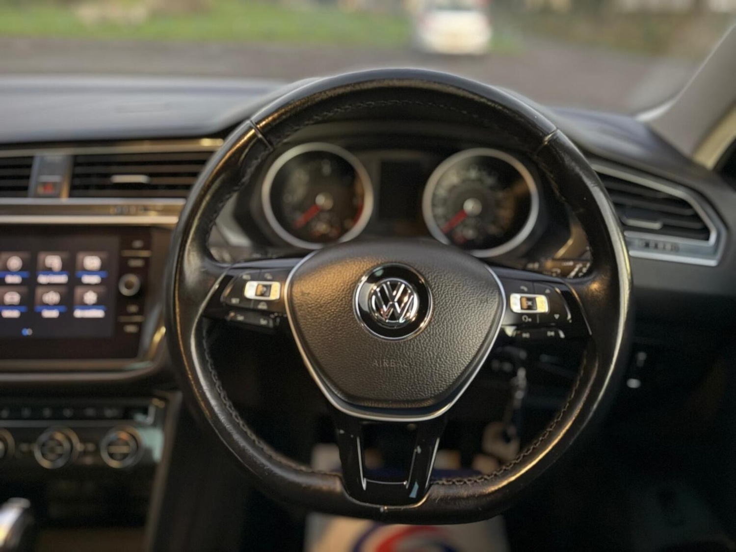 Used Volkswagen Tiguan 2018 for sale - 77014824: Photo 51