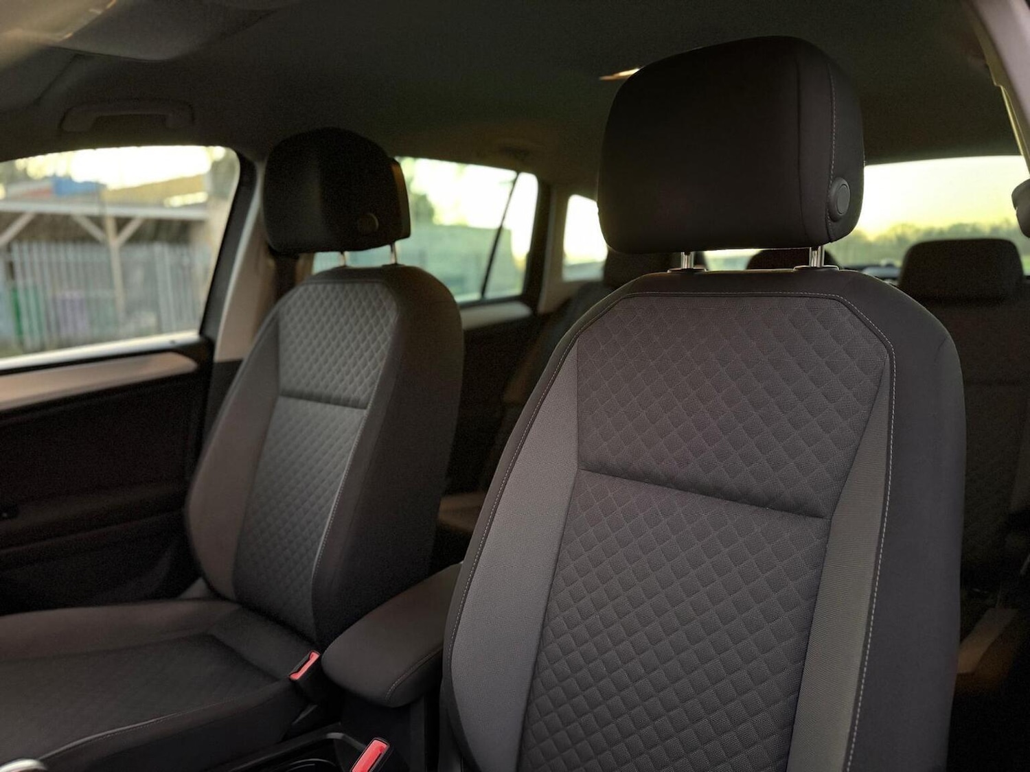 Used Volkswagen Tiguan 2018 for sale - 77014824: Photo 52