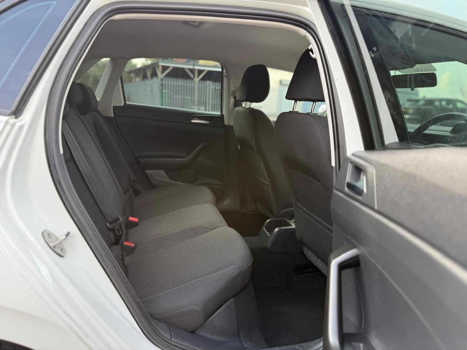 Used Volkswagen Polo 2018 for sale - 76174031: Photo 30