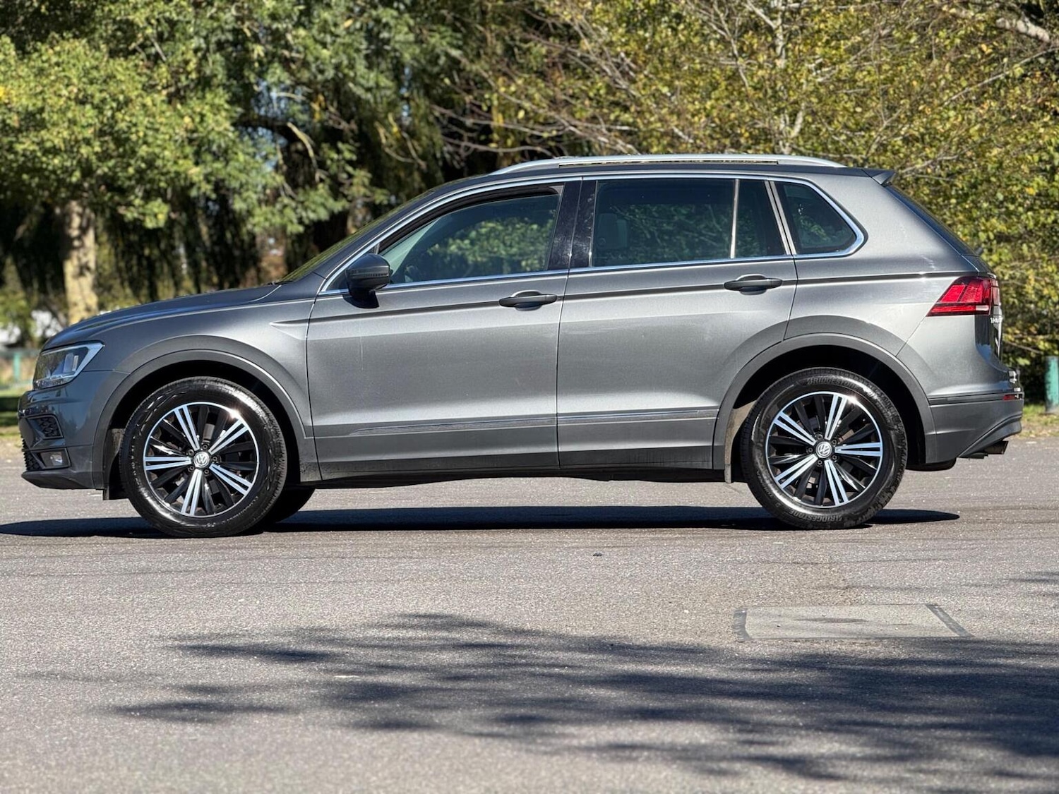 Used Volkswagen Tiguan 2018 for sale - 76198149: Photo 10