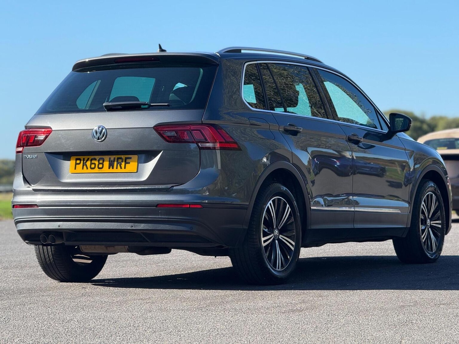 Used Volkswagen Tiguan 2018 for sale - 76198149: Photo 14