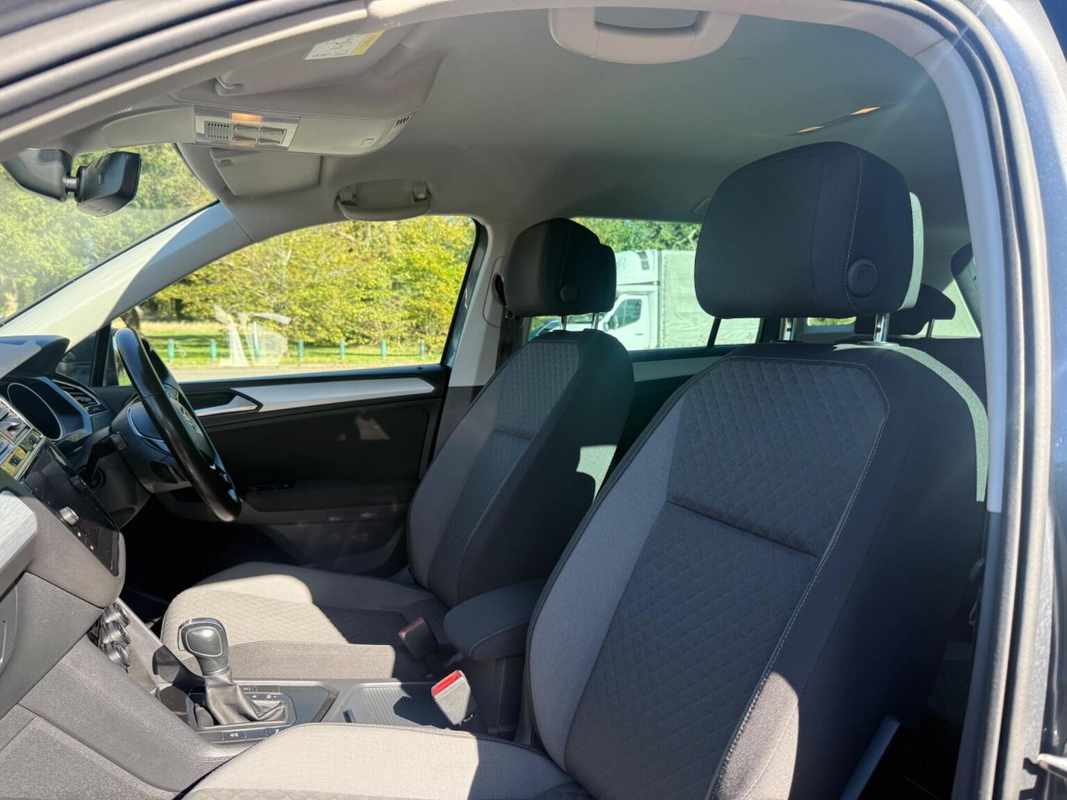 Used Volkswagen Tiguan 2018 for sale - 76198149: Photo 23