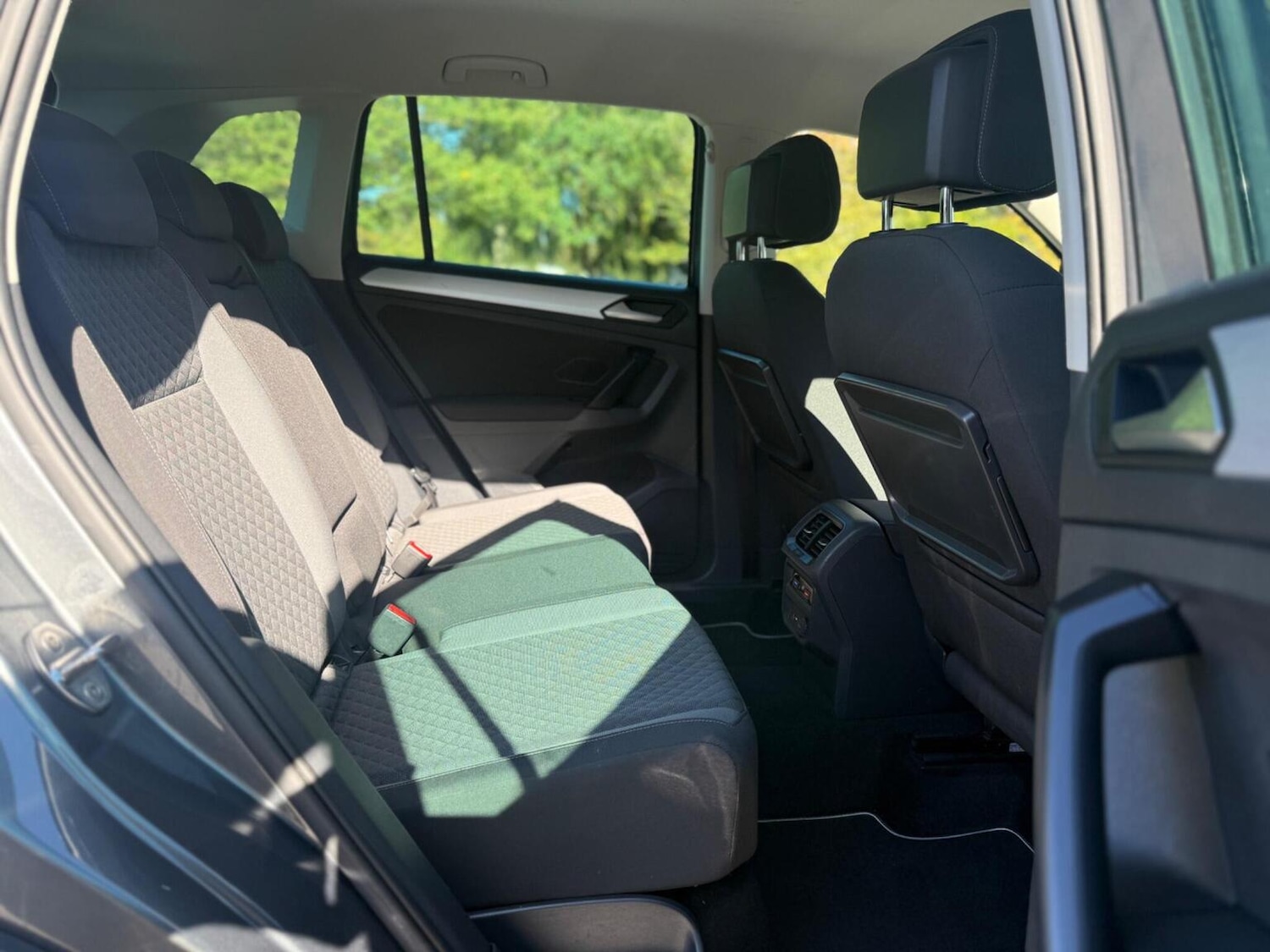 Used Volkswagen Tiguan 2018 for sale - 76198149: Photo 28