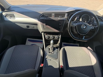 Used Volkswagen Tiguan 2018 for sale - 76198149: Photo 2