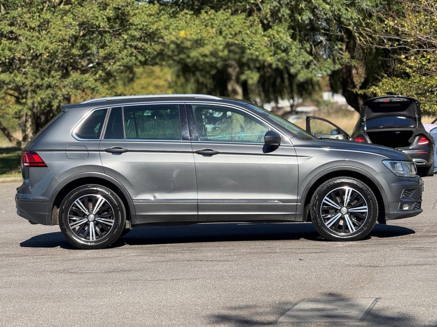 Used Volkswagen Tiguan 2018 for sale - 76198149: Photo 9
