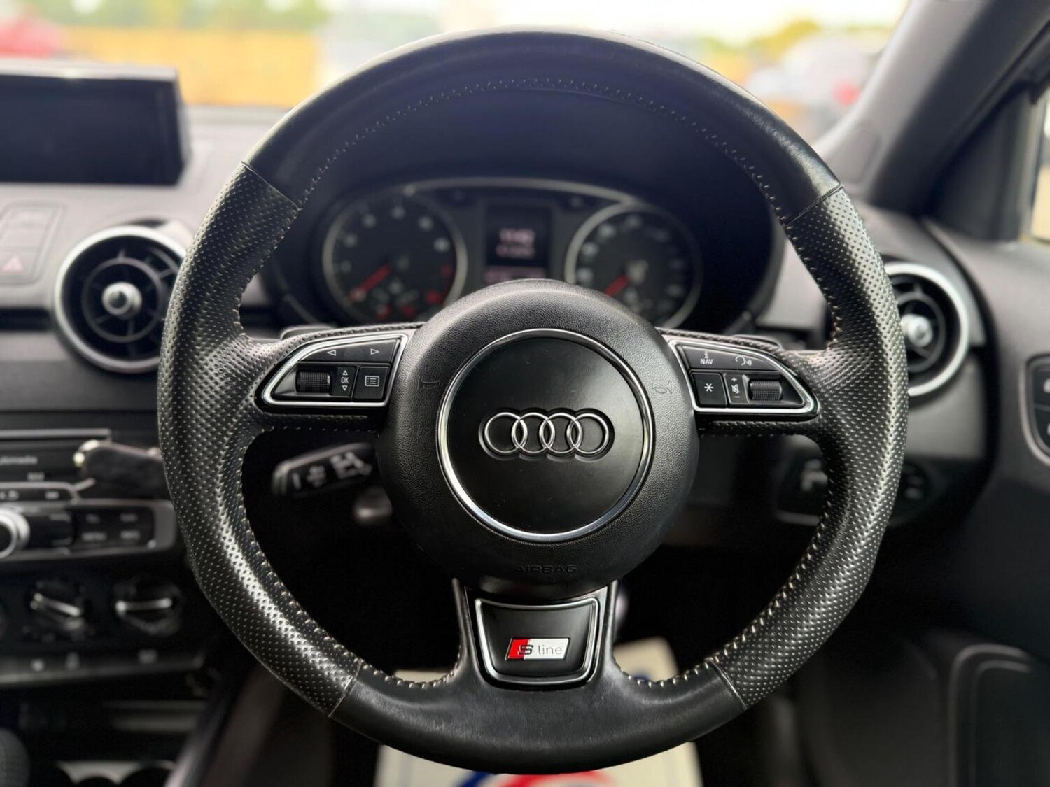 Used Audi A1 2017 for sale - 76158422: Photo 41