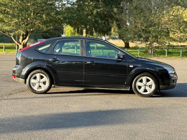 Used Ford Focus 2007 for sale - 76158413: Photo 14