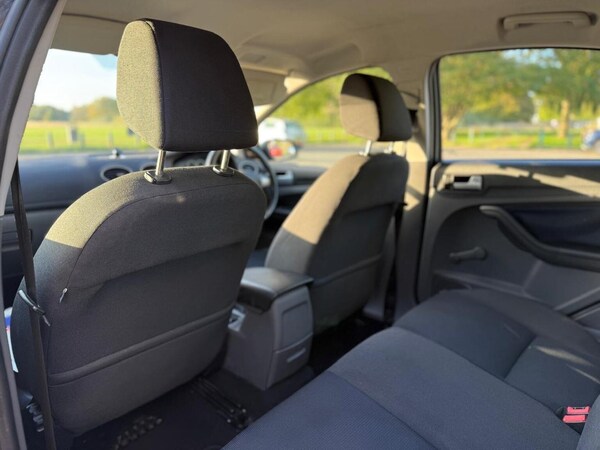 Used Ford Focus 2007 for sale - 76158413: Photo 30