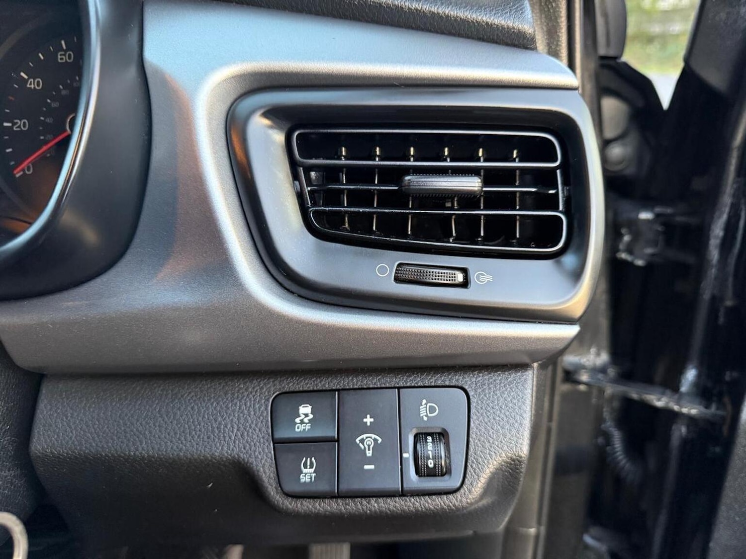 Used Kia Rio 2017 for sale - 76439916: Photo 38