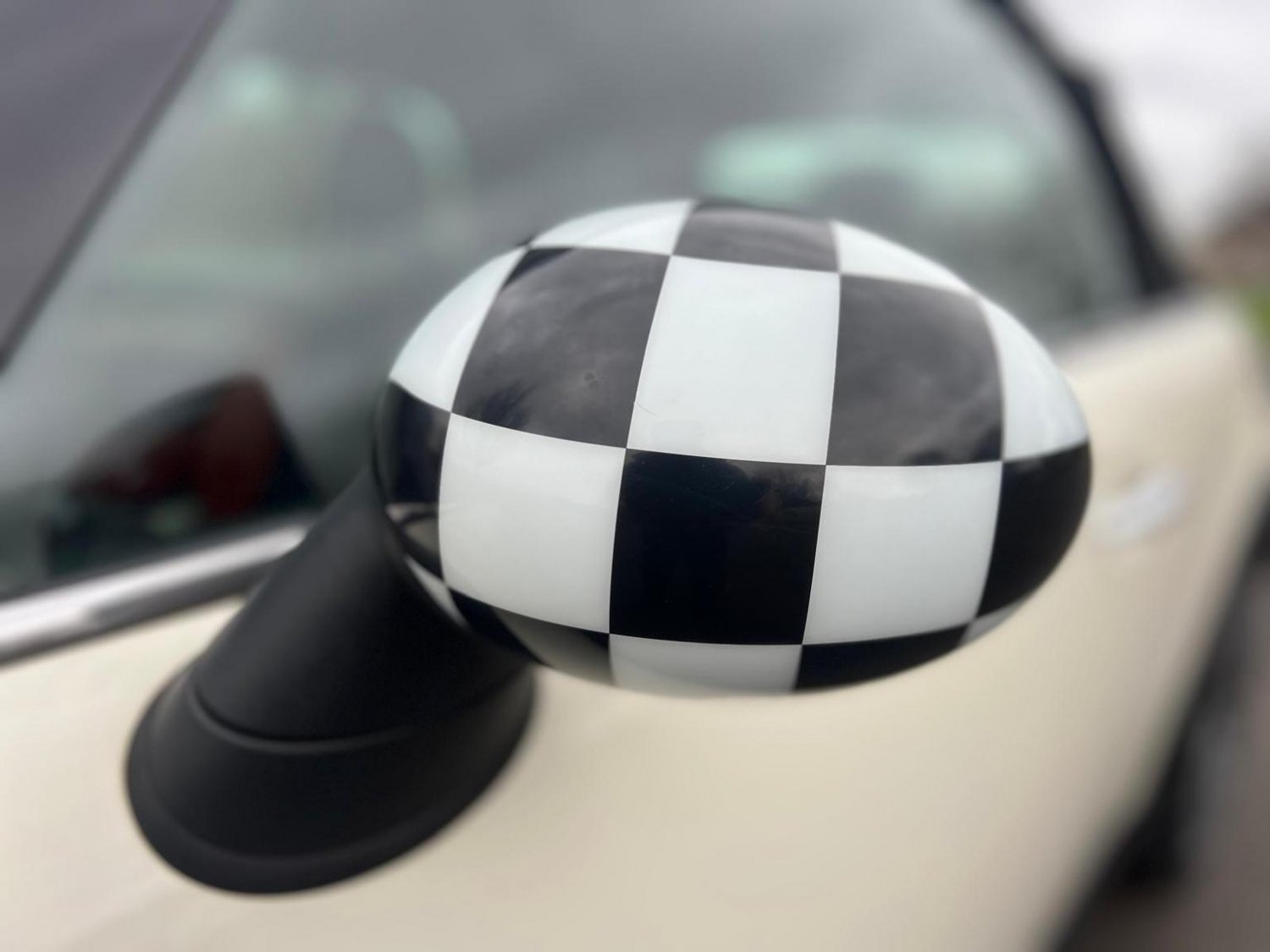 Used MINI Convertible 2011 for sale - 76158407: Photo 20