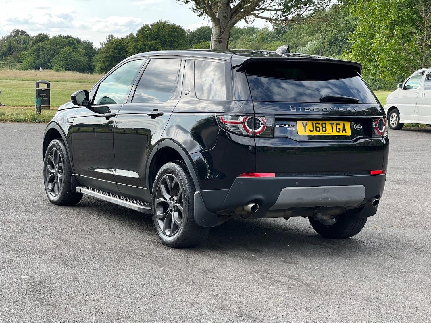 Used Land Rover Discovery Sport 2019 for sale - 76170428: Photo 13