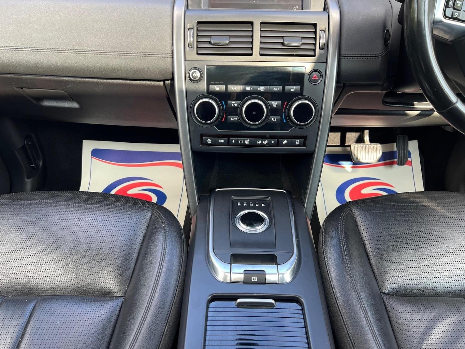 Used Land Rover Discovery Sport 2019 for sale - 76170428: Photo 25