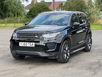 Used Land Rover Discovery Sport 2019 for sale - 76170428: Photo 2