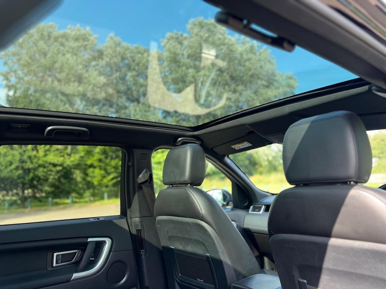 Used Land Rover Discovery Sport 2019 for sale - 76170428: Photo 40